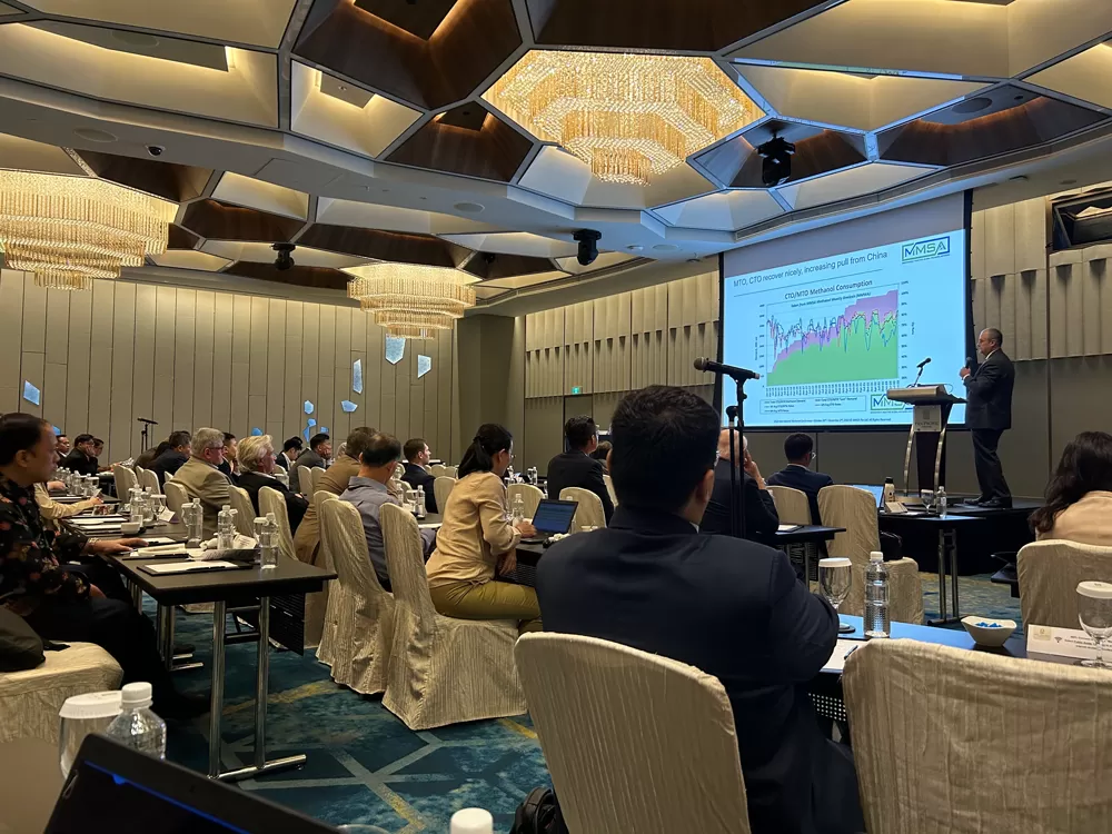 participating-in-the-singapore-methanol-conference-1.png